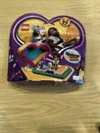 LEGO FRIENDS: Andrea's Heart Box (41354) New