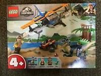 LEGO Jurassic World: Velociraptor Biplane Rescue Mission£ (75942)