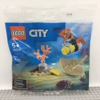 LEGO CITY : Diver and Stingray Polybag Set 30370 BNSIP
