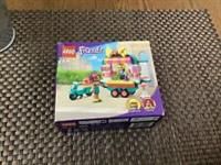 LEGO Friends: Mobile Fashion Boutique (41719)