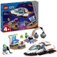 LEGO City Spaceship and Asteroid Discovery Set, Space Station Toy for 4 Plus Year Old Boys & Girls, with an Alien Figure and 2 Astronaut Minifigures for Pretend Play, Gift for Preschool Kids 60429