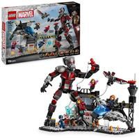 LEGO Marvel Captain America: Civil War Action Battle - Super Heroes Building Toy with 8 Minifigures incl. Iron Man, Spider-Man & Black Panther - Gift for 10+ Year Old Boys, Girls and Fans 76314