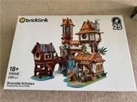 LEGO Bricklink Riverside Scholars Set 910048