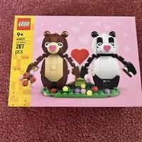 LEGO Seasonal :  (40821) Valentine's Day Love Bears - New - Free P+P
