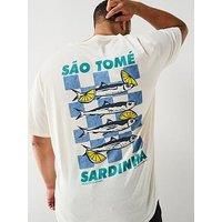 Jack & Jones Plus Sardinha Back Graphic T-Shirt - Cream