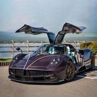 Super alloy sports car model, unique decorations for car center console, exquisite desktop