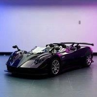 Alloy cool model car, unique decorations for car center console, exquisite desktop ornaments, fun