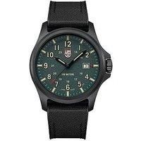 Luminox Men Analog Quartz Watch with Rubber Strap XL.1961