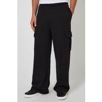 https://www.burton.co.uk/product/threadbare-wide-leg-cargo-joggers_p-233c703c-9101-4983-bd49-dff782d5978d£colour=Black&size=XXL