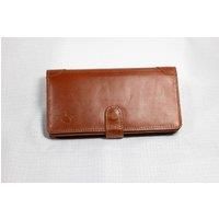 https://www.burton.co.uk/product/alexander-pace-alfred-long-leather-vintage-wallet_p-39eb6a19-ac1e-46b7-825a-80363d00be55£colour=Tan&size=One%20Size