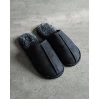 https://www.burton.co.uk/product/alexander-pace-preston-slipper_p-2798cf4a-a5ef-4a1d-a411-ec4aeaf18a77£colour=Grey&size=9