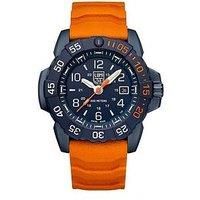 Luminox Men Analog Swiss Quartz Watch with Rubber Strap XS.3121
