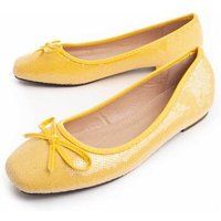 Montevita  -  women's Shoes (Pumps / Ballerinas) in Yellow