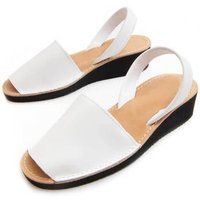 Purapiel  -  women's Sandals in White