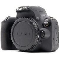 Canon Used Canon EOS 200D