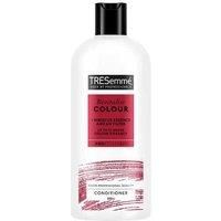TRESemmé Revitalise Colour Up to 12 Weeks of Colour Vibrancy Conditioner for Coloured Hair 680ml, 680 ml (Pack of 1)