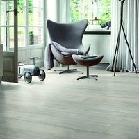EGGER HOME Grey Elva Oak 10mm Laminate Flooring