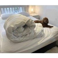 Clifton Easy Care Duvet - 4.5 Tog in White | Size: Super King